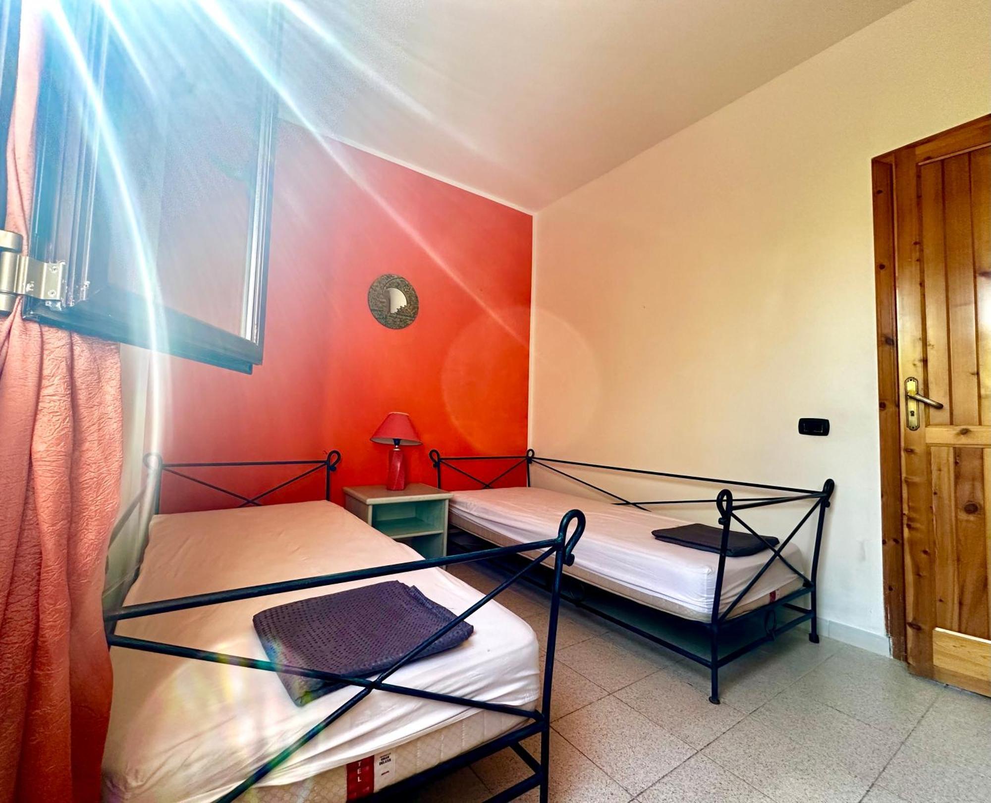 Casa Del Sole Apartment Campofelice Di Roccella Ngoại thất bức ảnh